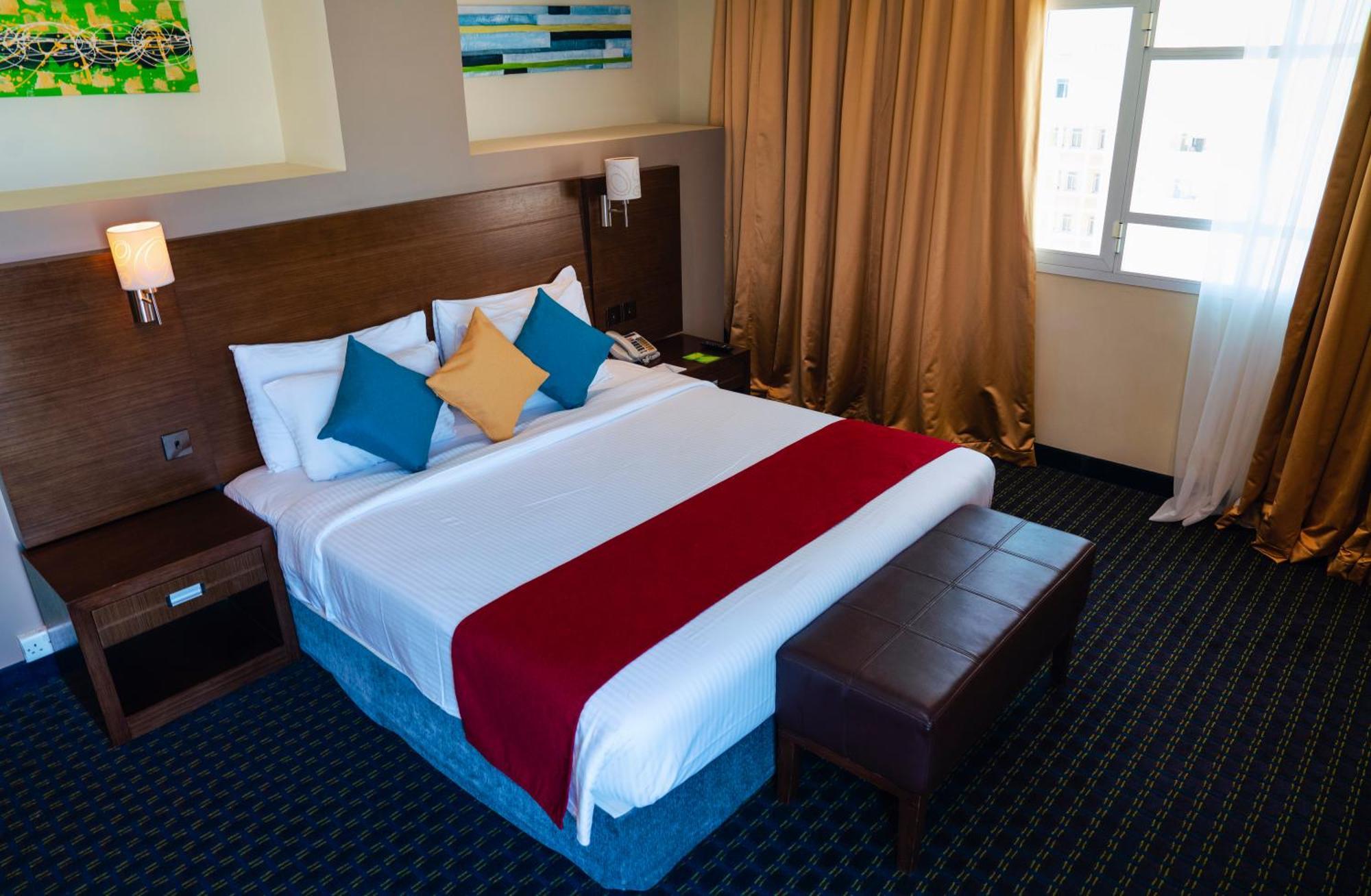 Best Western Premier Muscat Exteriör bild