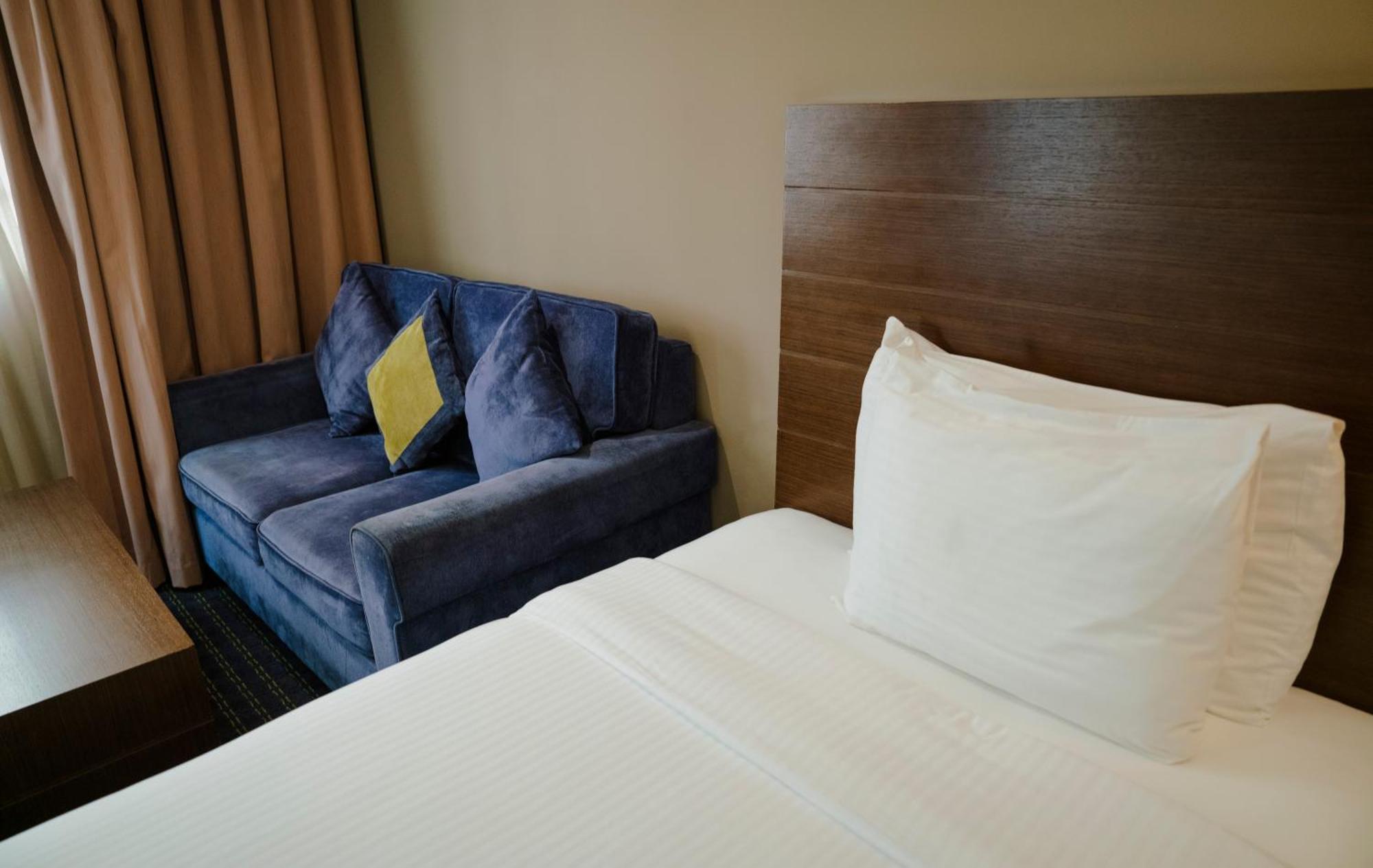 Best Western Premier Muscat Exteriör bild