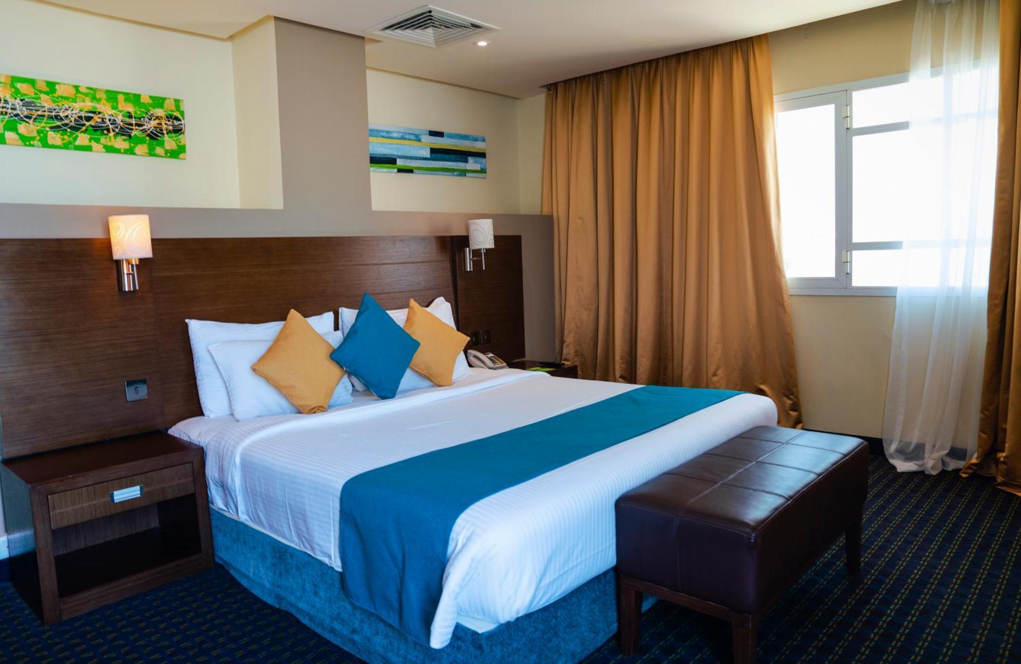 Best Western Premier Muscat Exteriör bild
