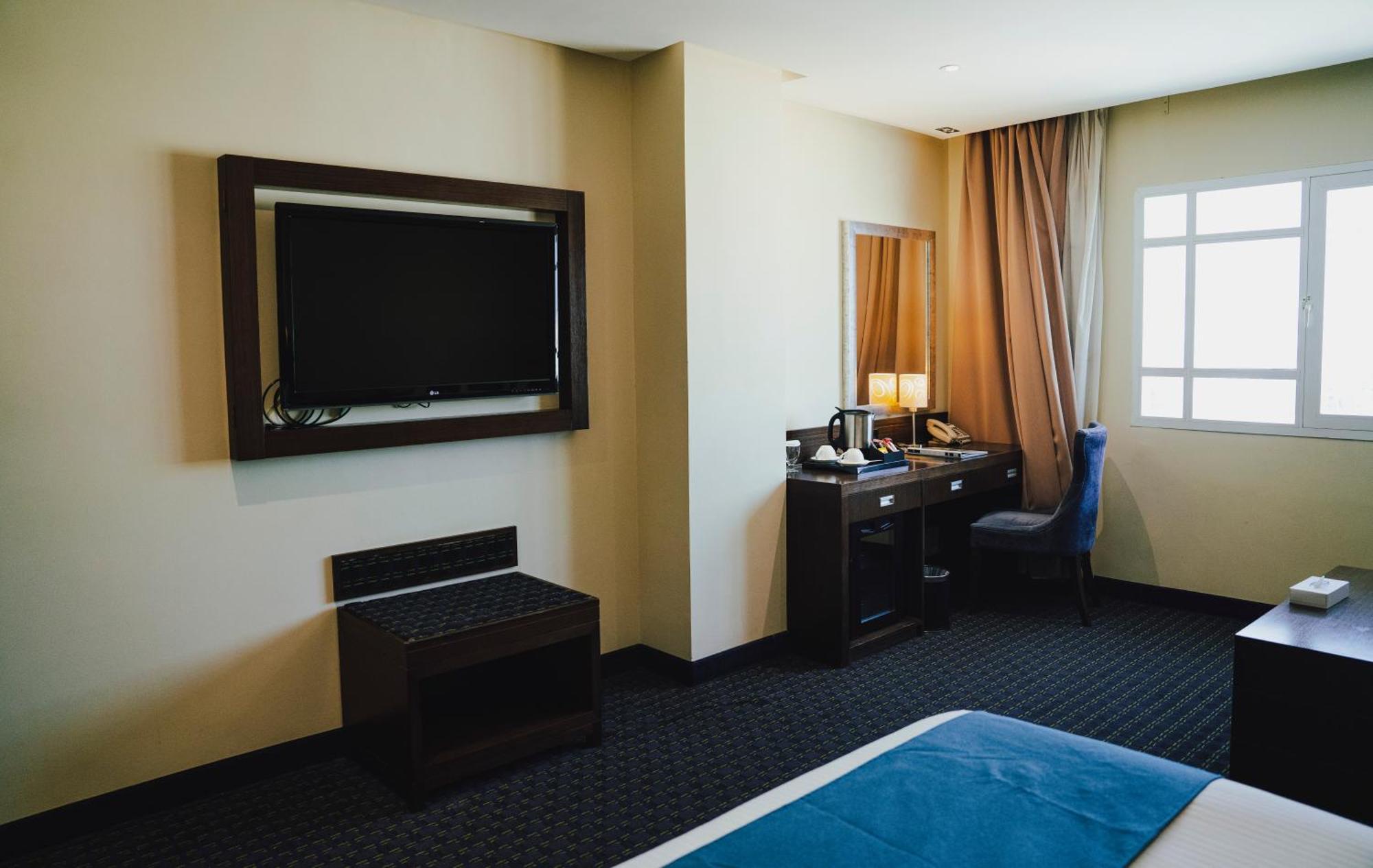 Best Western Premier Muscat Exteriör bild